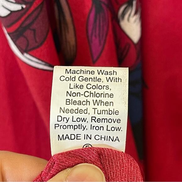 SHEIN, Floral Cold Shoulder Shark Bite Hem Dress. Size 1XL. Excellent condition! - Picture 7 of 7